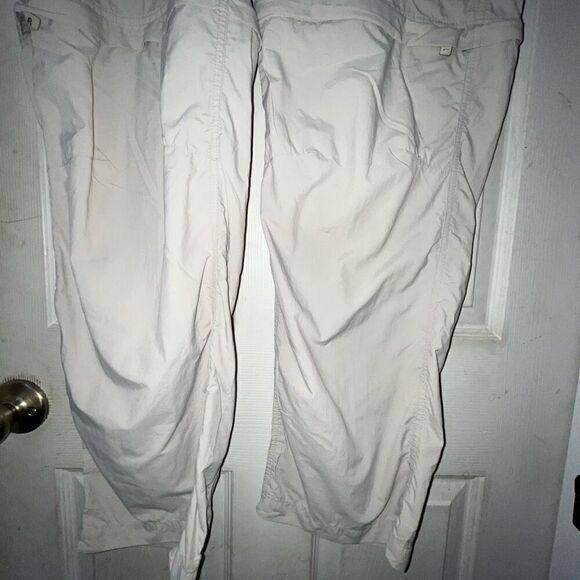 Columbia Mens Size 38/32 Cream Omni Shade Sun Protection Cargo Pants - Picture 6 of 12